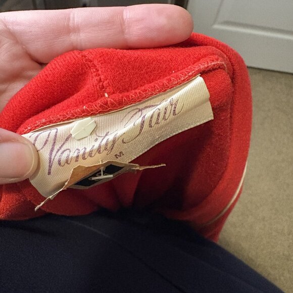 Vintage Vanity Fair Robe - Picture 4 of 4